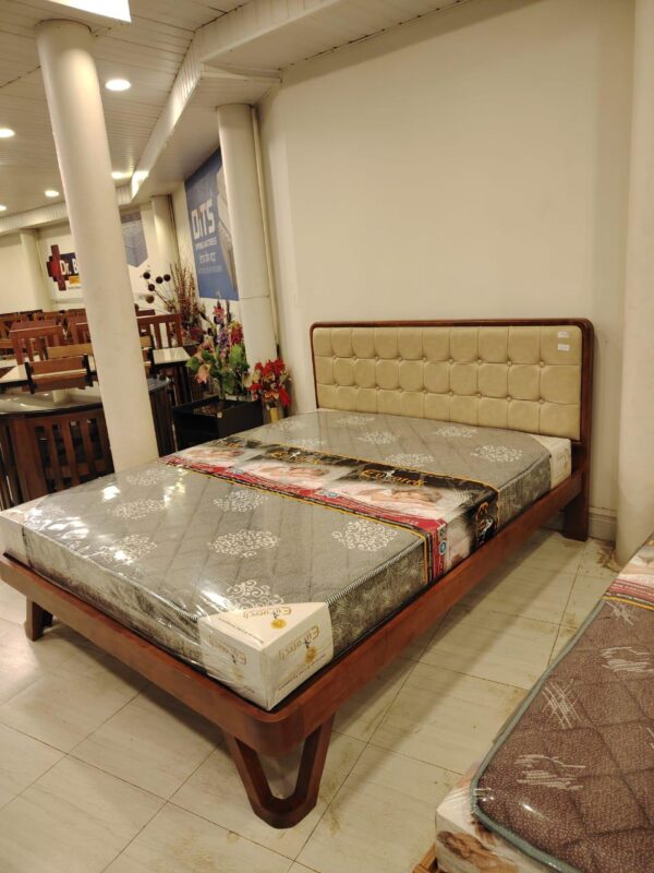 KING SIZE CUSHION COT
