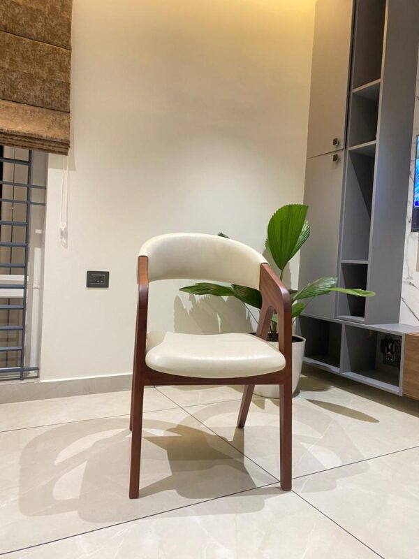 SITOUT CHAIRS - Image 2